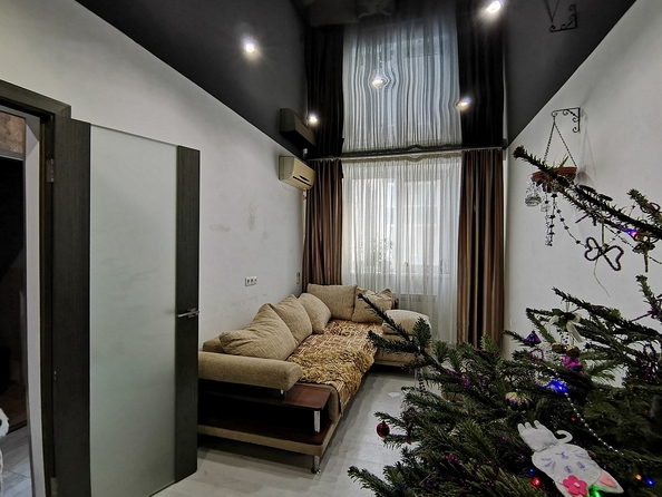 
   Продам 1-комнатную, 35 м², Рождественская ул, 57к1

. Фото 1.