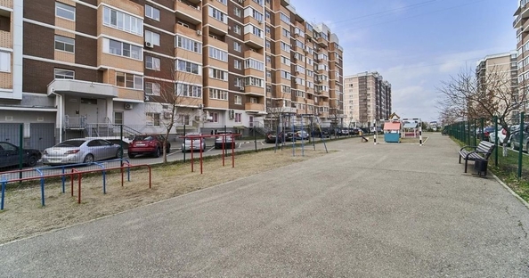 
   Продам 1-комнатную, 41.5 м², Героя Хабибуллина ул, 6

. Фото 13.