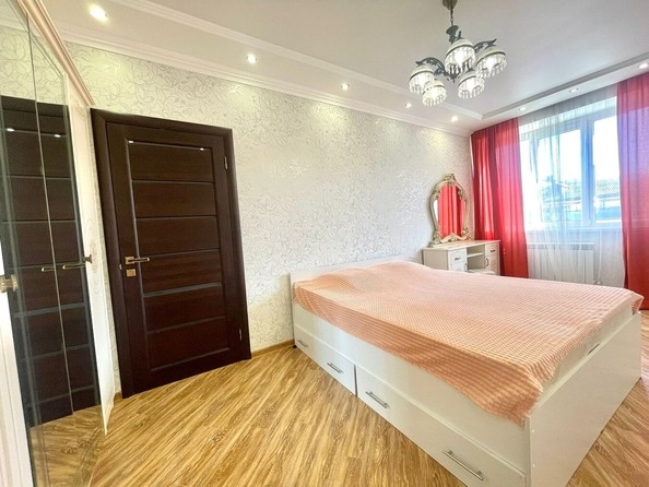 
   Продам 2-комнатный апартамент, 65 м², Краснодарская ул, 66В

. Фото 27.