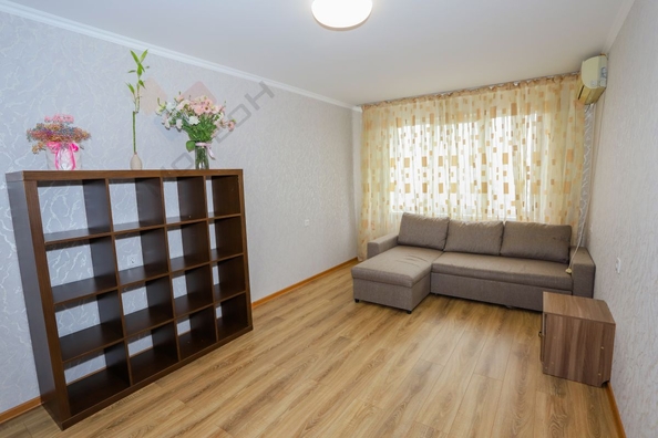 
   Продам 1-комнатную, 43.5 м², Котлярова Н.С. ул, 1

. Фото 10.