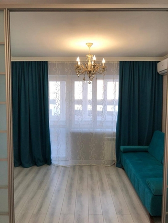 
   Продам 2-комнатную, 54 м², Навагинская ул, 12

. Фото 8.