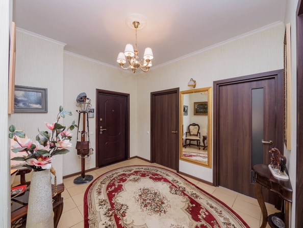 
   Продам 2-комнатную, 88 м², Нагорная ул, 19А

. Фото 16.