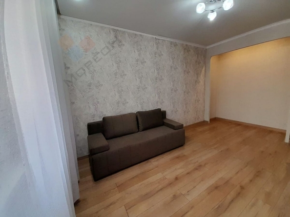 
   Продам 1-комнатную, 31.7 м², Западный Обход ул, 39/2к2

. Фото 19.