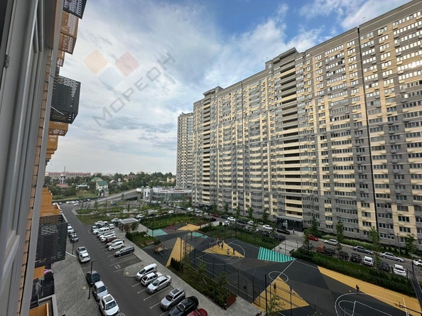 
   Продам 2-комнатную, 69.9 м², Мачуги В.Н. ул, 166Ак1

. Фото 10.