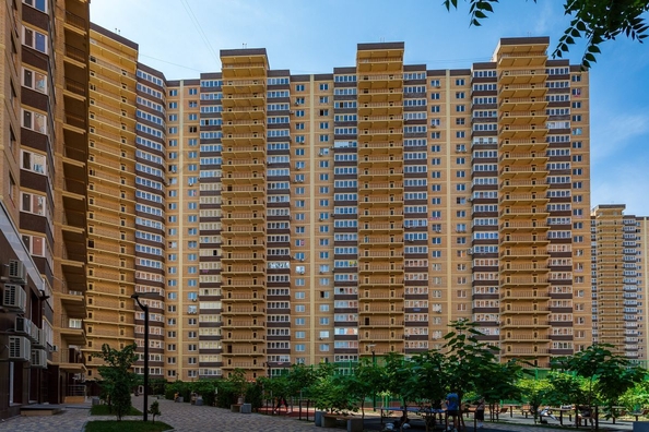 
   Продам 2-комнатную, 65.45 м², Домбайская ул, 55к6

. Фото 20.