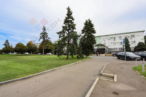 
   Продам 2-комнатную, 47 м², Старокубанская ул, 246

. Фото 22.