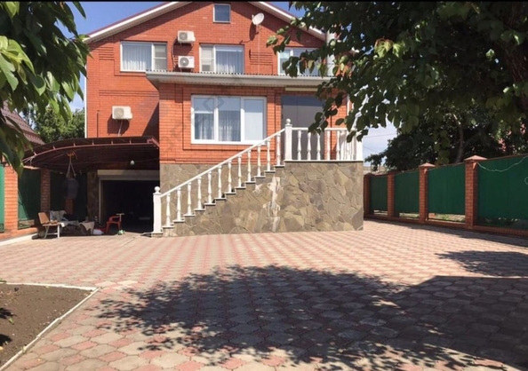 
   Продам дом, 395 м², Краснодар

. Фото 1.