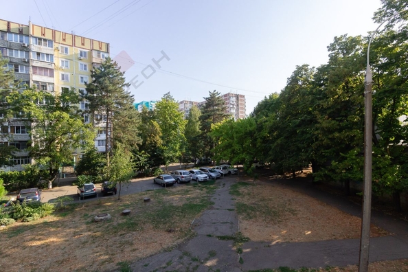 
   Продам 4-комнатную, 75.3 м², 30-й Иркутской Дивизии ул, 8

. Фото 31.