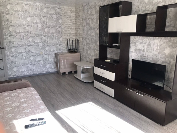 
   Продам 2-комнатную, 64 м², Худякова ул, 27/2

. Фото 1.