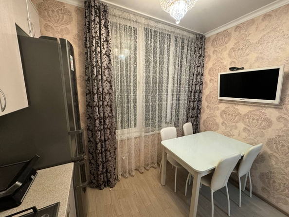 
   Продам 1-комнатную, 30 м², Транспортная ул, 147

. Фото 1.