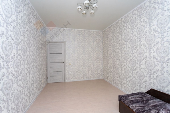 
   Продам 1-комнатную, 34.8 м², Карельская ул, 51/7

. Фото 2.