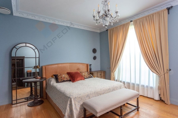 
   Продам дом, 469.4 м², Краснодар

. Фото 12.