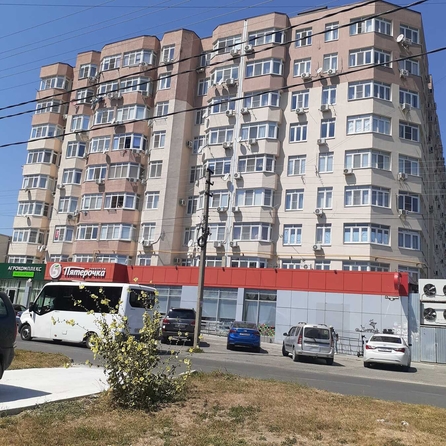 
   Продам 1-комнатную, 43 м², Ленинградская ул, 81

. Фото 6.