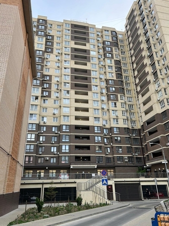 
   Продам 1-комнатную, 41 м², Ленина ул, 173Ак2

. Фото 4.