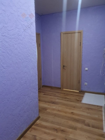 
   Продам 2-комнатную, 52.7 м², генерала Петрова И.Т. ул, 31

. Фото 14.