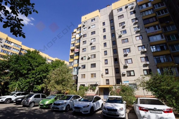 
   Продам 3-комнатную, 74.5 м², Дзержинского ул, 215

. Фото 33.