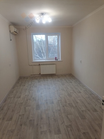 
   Продам 2-комнатную, 45.7 м², Старокубанская ул, 40

. Фото 1.