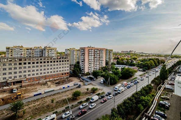 
   Продам 2-комнатную, 53.3 м², Академика Лукьяненко П.П. ул, 8

. Фото 22.