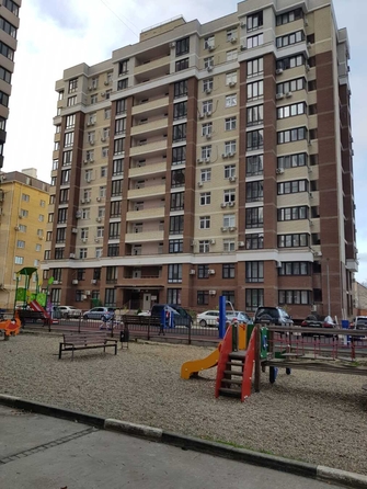 
   Продам 2-комнатную, 71 м², Заводская ул, 28Вк1

. Фото 1.