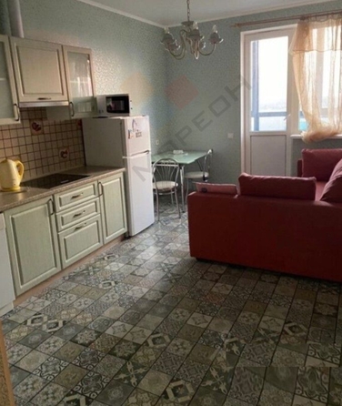 
   Продам 1-комнатную, 50 м², Береговая ул, 2к1

. Фото 3.