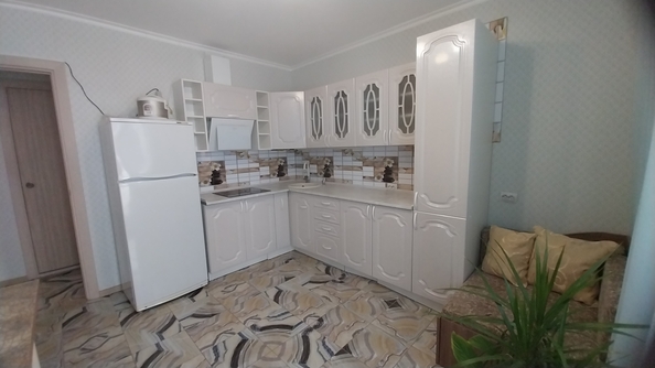 
   Продам 2-комнатную, 65 м², Адмирала Пустошкина ул, 22к8

. Фото 1.