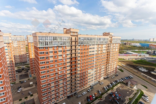 
   Продам 2-комнатную, 54.7 м², Западный Обход ул, 39/2к5

. Фото 12.