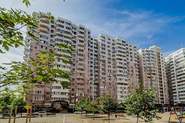 
   Продам 2-комнатную, 67.2 м², Александра Покрышкина ул, 2/2

. Фото 21.