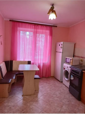 
   Продам 1-комнатную, 38 м², Полевая ул, д 22

. Фото 1.