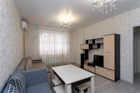 
   Продам 1-комнатную, 40.5 м², Тополиная ул, 46к1

. Фото 1.