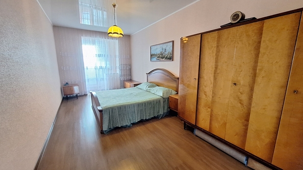 
   Продам 2-комнатную, 71 м², Краснозеленых ул, 29/1

. Фото 16.