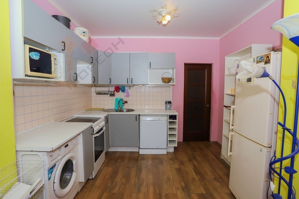 
   Продам 1-комнатную, 39.7 м², Сергея Есенина ул, 84Г

. Фото 8.