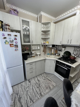 
   Продам 2-комнатную, 45 м², Коммунальников ул, 2

. Фото 4.