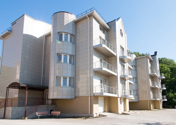 
   Продам 1-комнатную, 47 м², Магнитогорский пер, 2/1к2

. Фото 1.