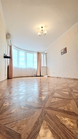 
   Продам 1-комнатную, 40 м², Крылова ул, 17к3

. Фото 13.