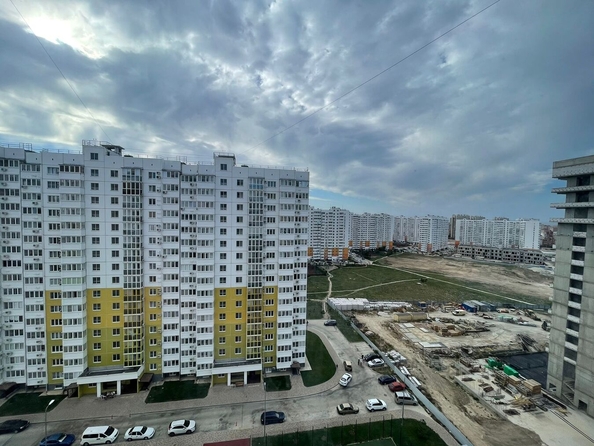 
   Продам 1-комнатную, 31 м², Ленина ул, 237

. Фото 9.