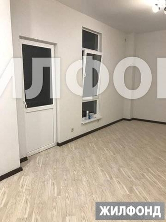 
   Продам 1-комнатную, 29 м², Чекменева ул, 11/5

. Фото 3.