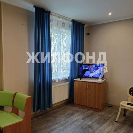 
   Продам студию, 30 м², Парижская ул, 21

. Фото 1.