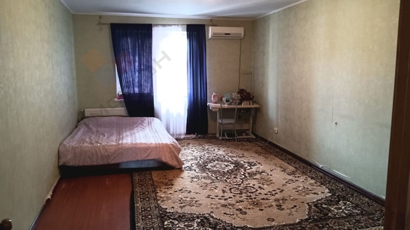 
   Продам 2-комнатную, 64.9 м², Сергея Есенина ул, 135

. Фото 1.