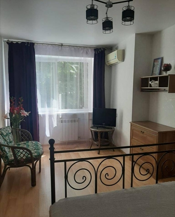 
   Продам 1-комнатную, 31 м², Островского ул, 71

. Фото 3.