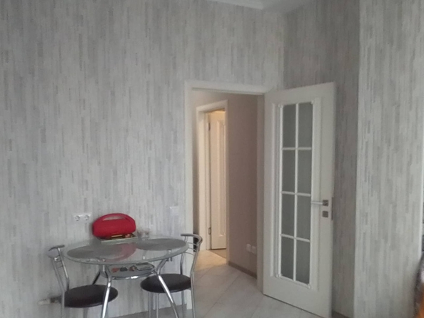 
   Продам 1-комнатную, 36.3 м², Изумрудная ул, 9/3

. Фото 1.