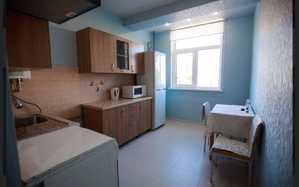 
   Продам 1-комнатную, 35 м², Рахманинова пер, 45

. Фото 1.