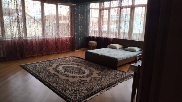 
   Продам 2-комнатную, 85.5 м², Аллейная ул, 5А/1

. Фото 1.