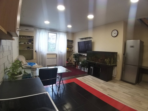 
   Продам 3-комнатную, 87 м², Плеханова ул, 53/16

. Фото 2.