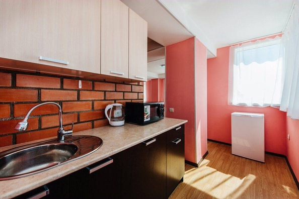 
   Продам 1-комнатную, 35 м², Бирюзовая ул, 7

. Фото 2.