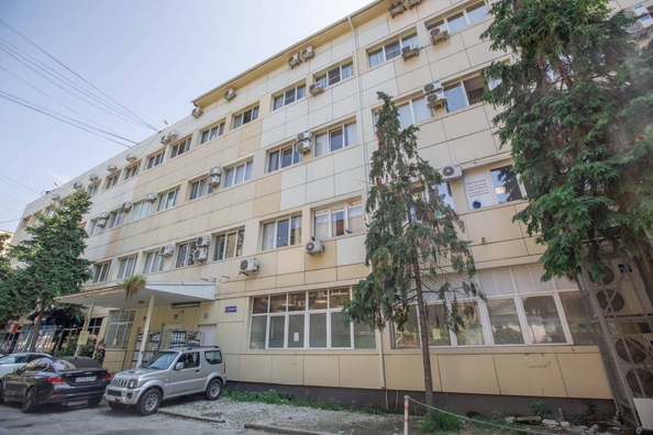 
   Продам 1-комнатную, 13.1 м², Советская ул, 42

. Фото 13.