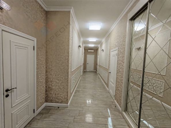 
   Продам дом, 217 м², Краснодар

. Фото 21.