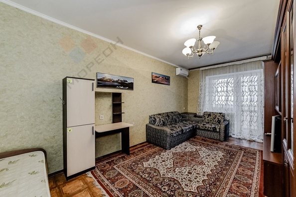 
   Продам 1-комнатную, 52.6 м², Думенко ул, 2

. Фото 5.