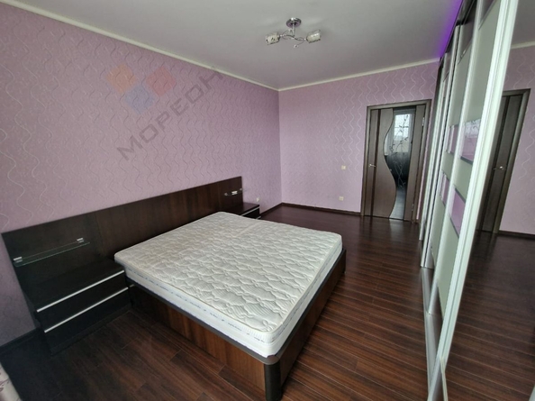 
   Продам 2-комнатную, 79 м², Максима Горького ул, 30

. Фото 7.