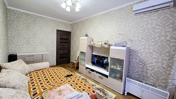 
   Продам 1-комнатную, 40 м², Ленина ул, 180Ак5

. Фото 12.