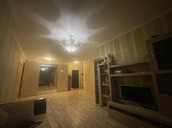 
   Продам 2-комнатную, 78 м², Ленина ул, 183

. Фото 14.